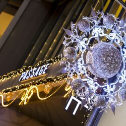 Lichtkonzepte Weihnachtsbeleuchtung Winterbeleuchtung MK-Illumination QF Passage Dresden Deutschland