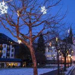 Lichtkonzepte Weihnachtsbeleuchtung Winterbeleuchtung MK-Illumination Leogang Salzburg