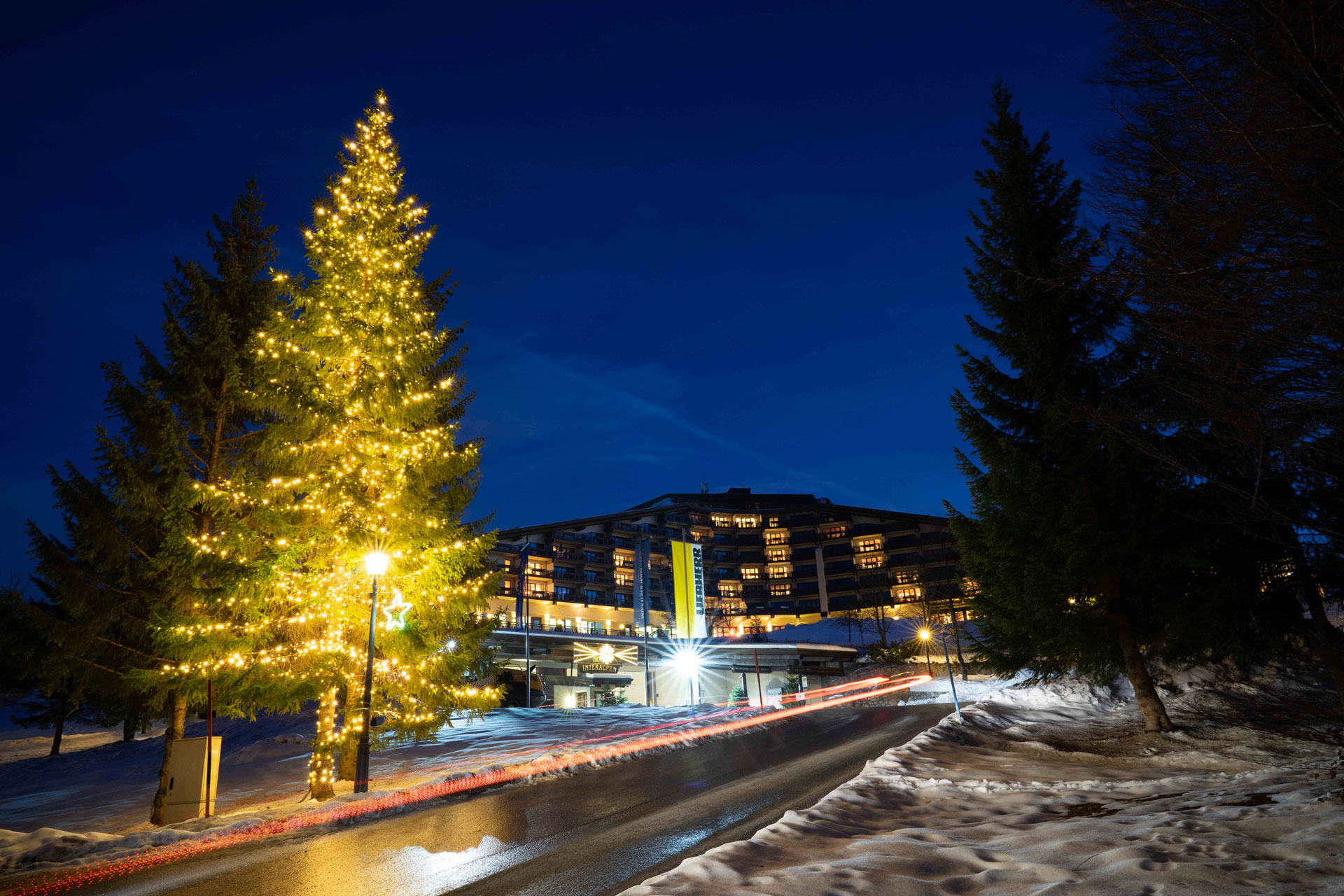 Lichtkonzepte Weihnachtsbeleuchtung Winterbeleuchtung Hotel Interalpen Seefeld Tirol