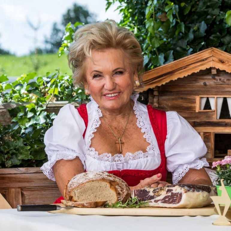 rosi schipflinger
